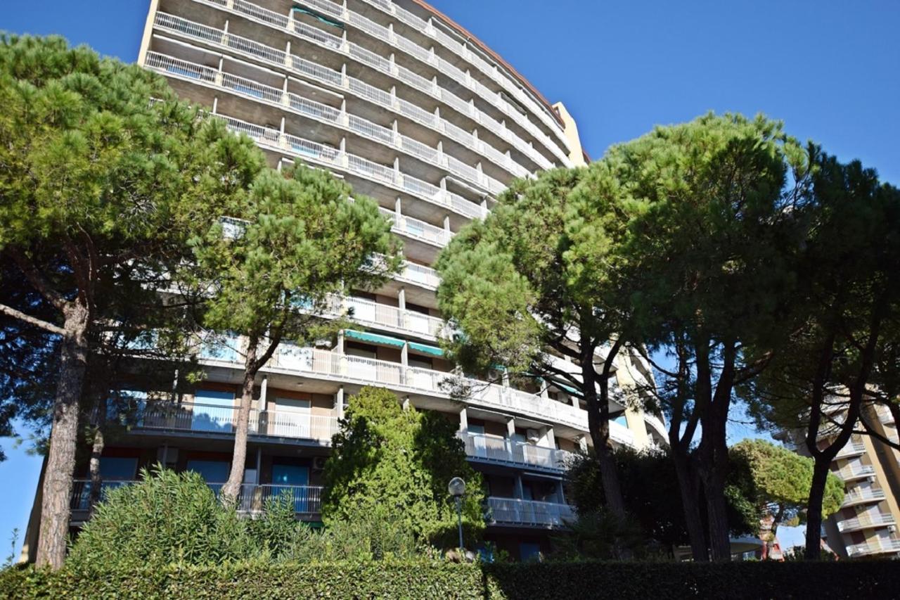 Residence La Duna Lignano Sabbiadoro Exterior photo