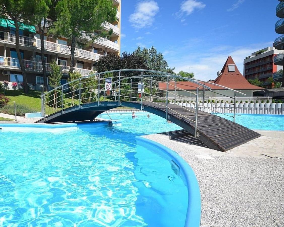 Residence La Duna Lignano Sabbiadoro Exterior photo